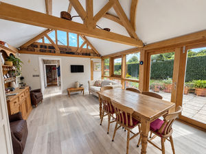 Dining Area- click for photo gallery
